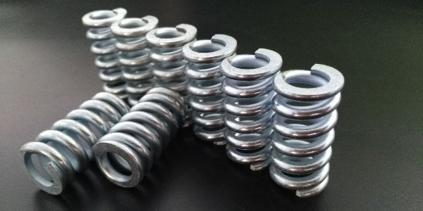 模具彈簧長度怎么算